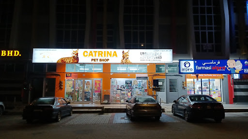 CATRINA PET HOUSE -AIR PUTIH