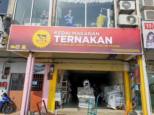Kedai Makanan Ternakan (Ezm Sinar)