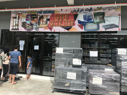 QIQI PET HOUSE (GONG BADAK)